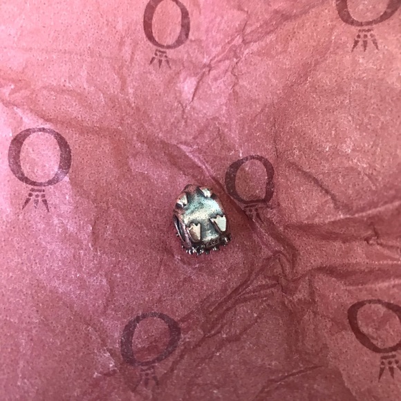 Pandora Hedgehog Charm - Picture 5 of 9